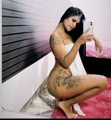 Olá meus amores sou novata aqui estou disponível para realizar todos seus desejos cheia de fogo pra da 🫣