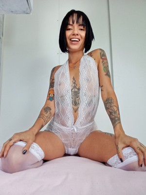Queen Kimi exótica