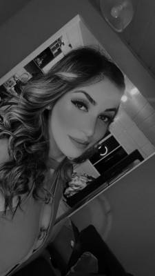 Laura Andrade