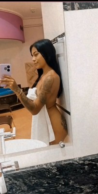 Novinha de 19 anos