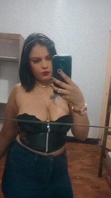 Pronta para melhor atendê-lo