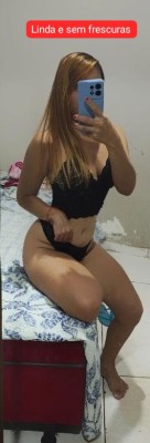 Gabriella vendo conteúdos e faço vídeo chamadas