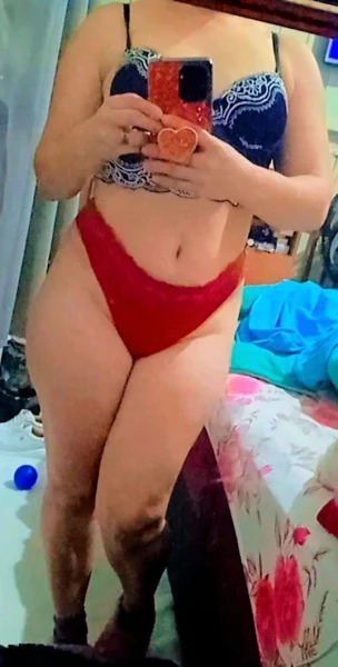 Camila, Baixinha e com belas curvas chame para mais informações