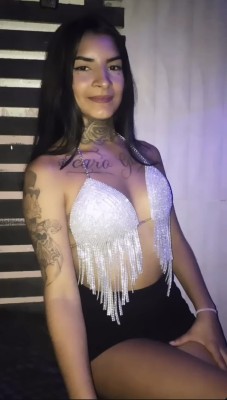 MORENA NOVINHA