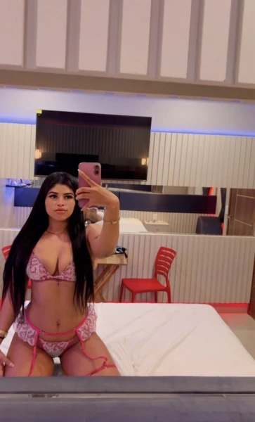 Nataly, sua namoradinha