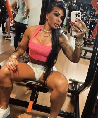 Joana Almeida morena insaciável