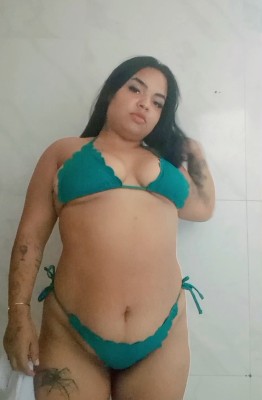 Baixinha invocada 🔥