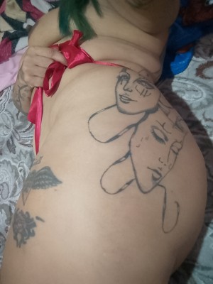 Tatuada fofa:NAMORADINHA ESPECIAL VEM COMIGO AMOR