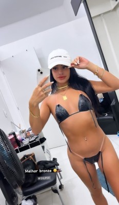 Morena sedutora