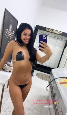 Morena sedutora