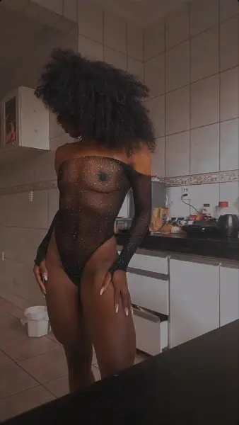 Kelly Ferraz 