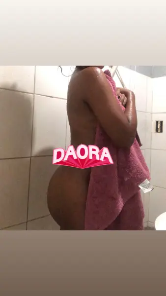 Magrinha gostosa 🤤
