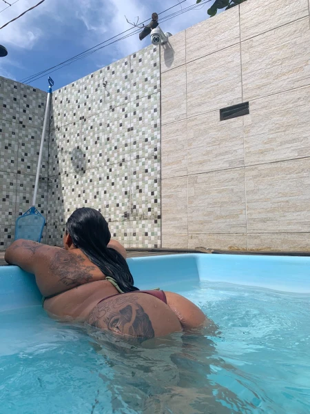 Paola Pires