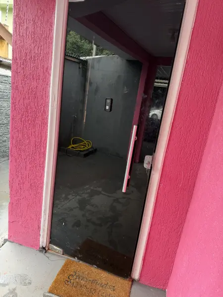 CASA ROSA RUA PAES LEME 663