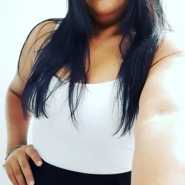 Morena  massagista 