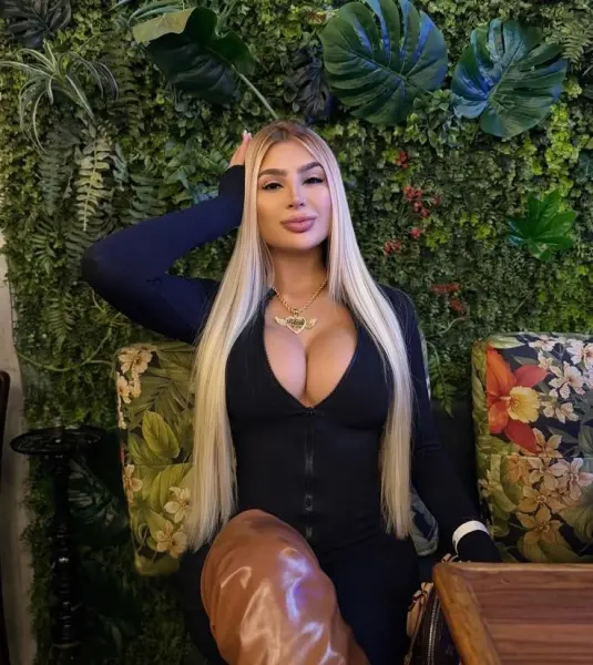 Nicole