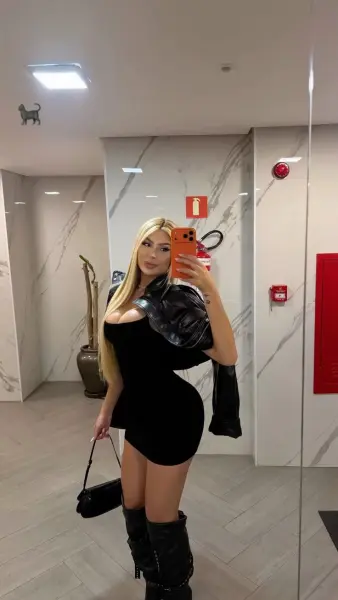 Nicole