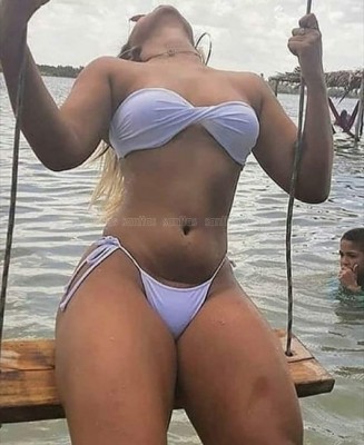 Larissa Loirinha