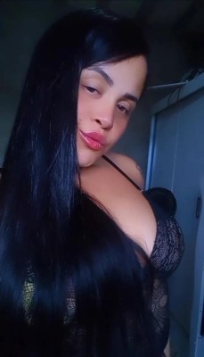 Amanda Buceta Rosinha