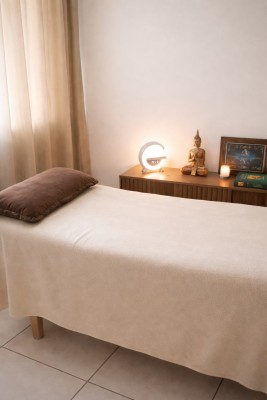 LUANA Massagem Nuru Atendo Sozinha !
