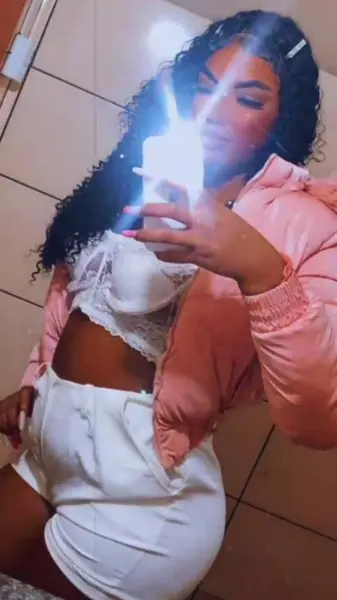 Novinha de 19 ninfetinha