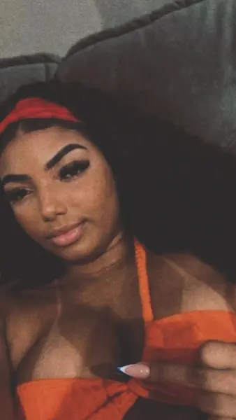 Novinha de 19 ninfetinha