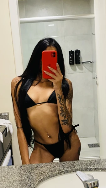 Emilly magrinha