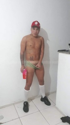Sou novinho safado