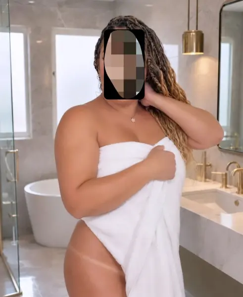 MASSAGISTA GOSTOSA DA BUNDA GRANDE E ORAL BABADINHO