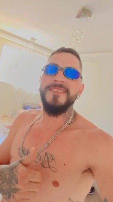 Gostoso tatuado