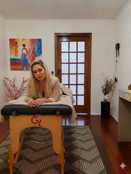Massagem erótica, tântrica, relaxante e terapêutica