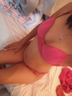 Venda de conteúdo adulto fotos vídeo chamada vídeo envio somente após pagamento chamar somente real interessados não faço verificação grátis foto 15 reias