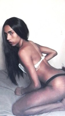 Trans Negra safada