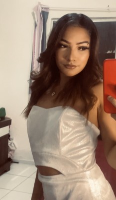 Corpo pequeno, prazer gigante 💋🔥