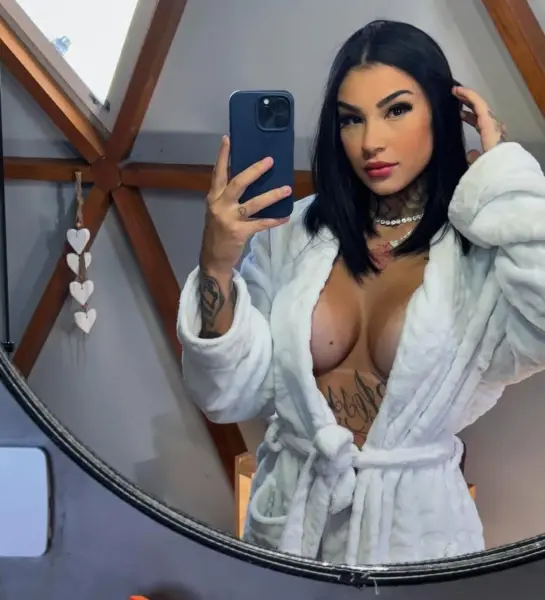 Garota sanção