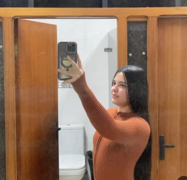 Garota sanção