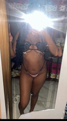 Morena magrinha 18 aninhos
