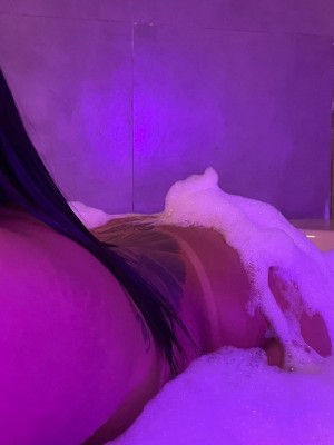 Bruna Nordestina, a melhor puta da cidade. Rainha do anal, vem amor