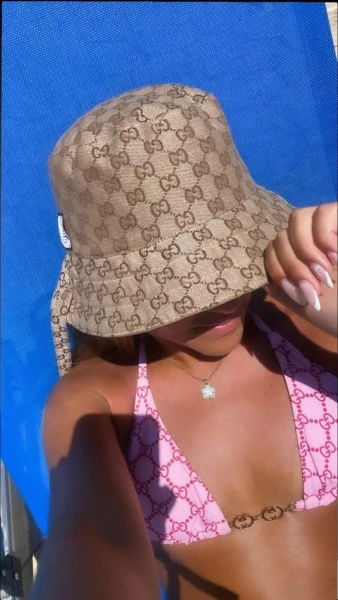 Amandinha🌸18 aninhos