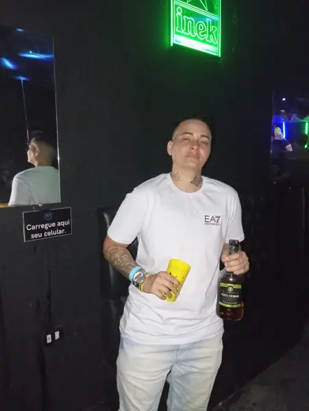 LÉSBICA MASCULINA SAN