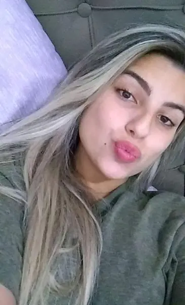 Larissinha