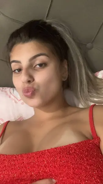 Larissinha