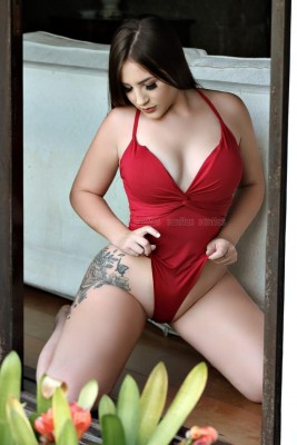 Lara Fernandes