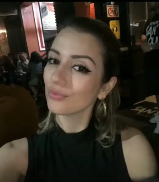 Camila Massagens Terapêuticas e Eróticas  