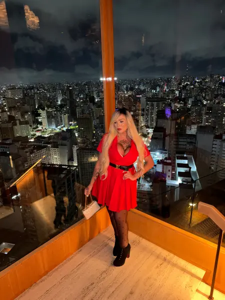 Kéfera Azalea