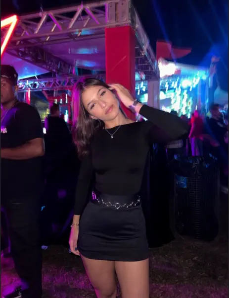 em atendimento diferenciado morena exclusiva classe e sensualidade