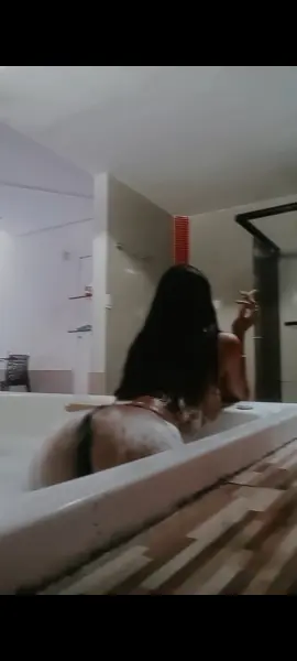 Nifeta recém chegada.