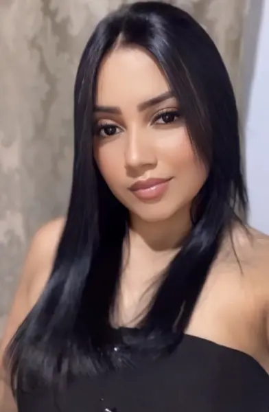 Tô disponível pronta pra satisfazer e gozar 