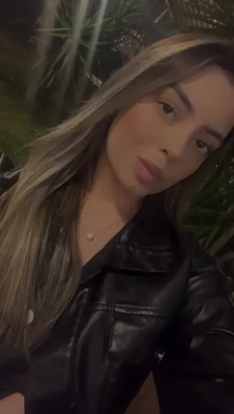 Loira safadinha 