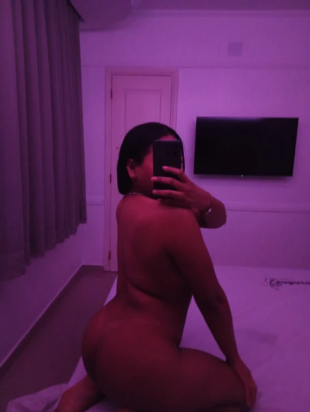 Morena sensual com local em Cachoeirinha.